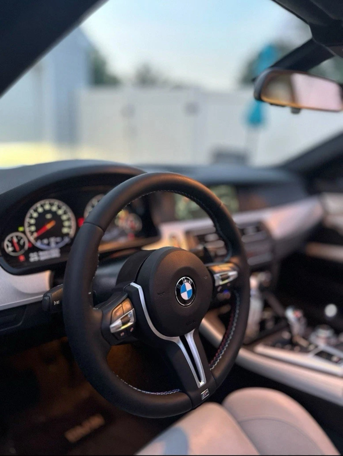BMW F SERIES LCI M SPORT STEERING WHEEL (COMPLETE)